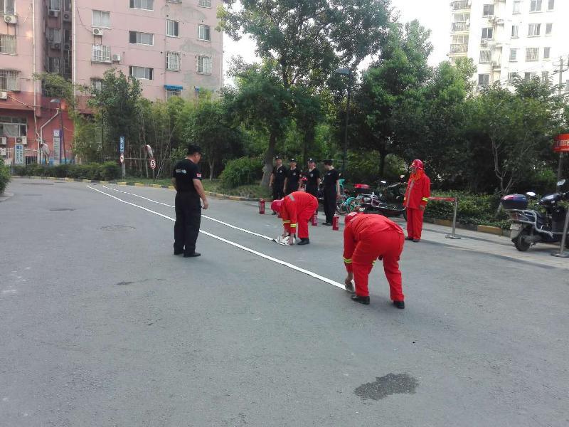 工厂保安